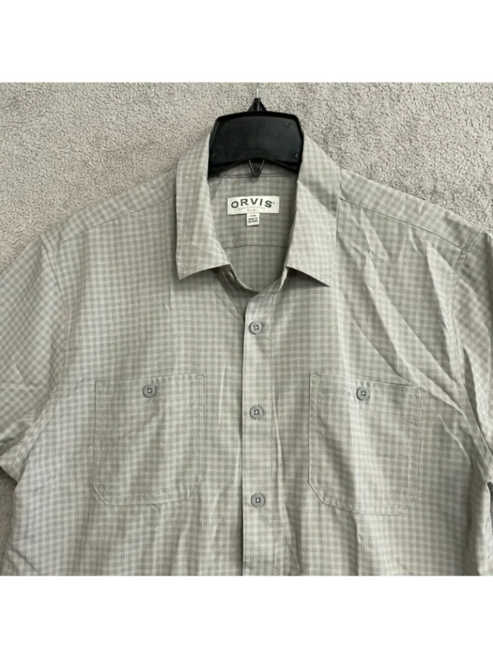 NWOT Orvis Men's L Gray  Short-Sleeve Button-Down Shirt Outdoor J2035